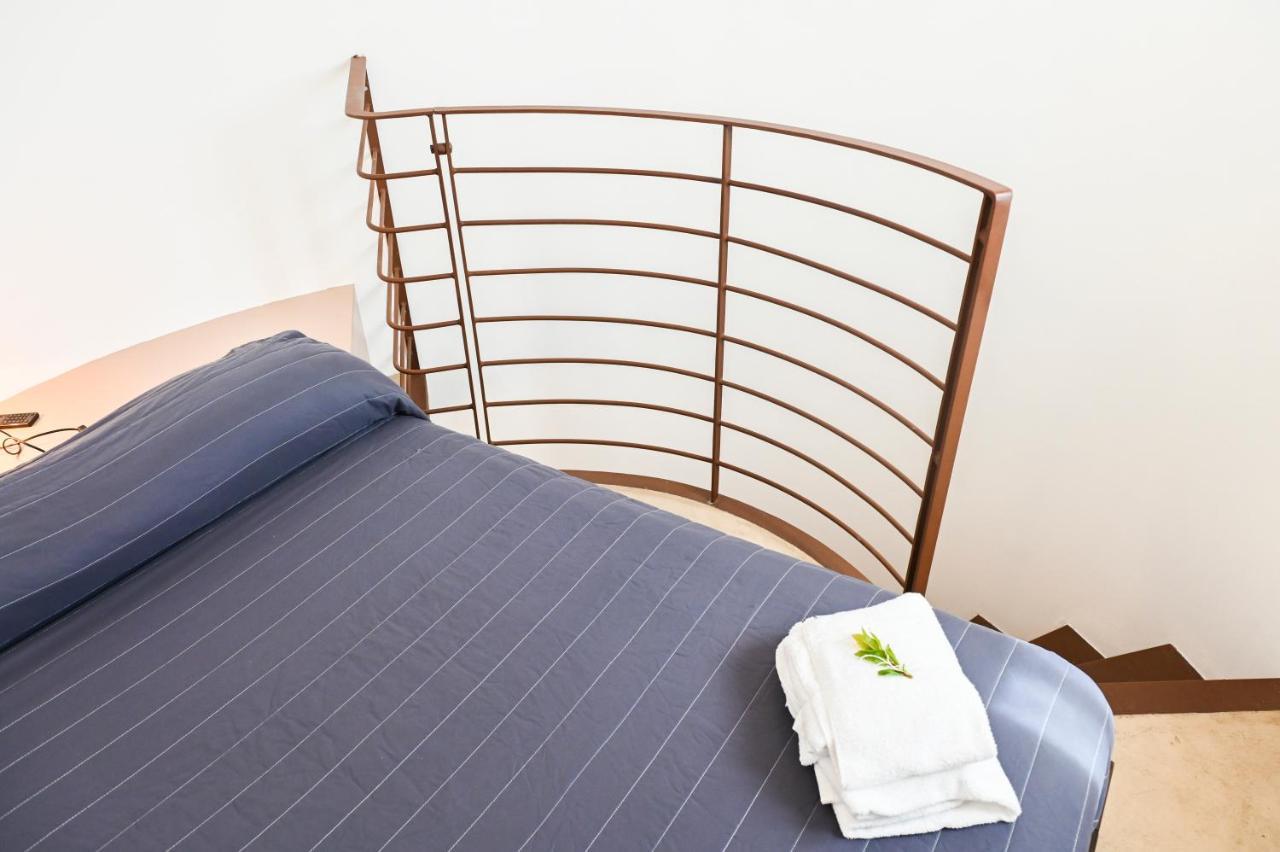 Moretti Village - Sophie Rooms Country House 西维尔诺瓦·马尔凯 外观 照片