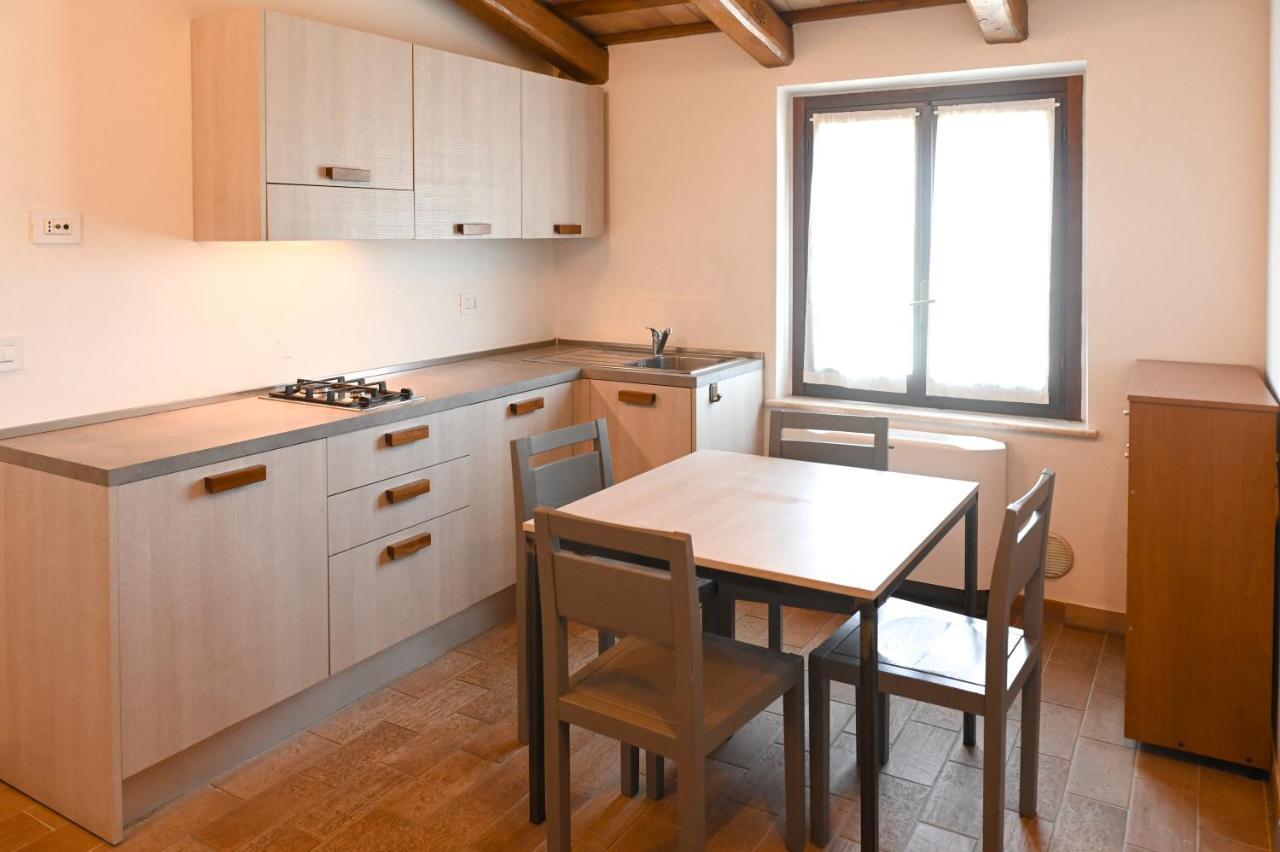 Moretti Village - Sophie Rooms Country House 西维尔诺瓦·马尔凯 外观 照片